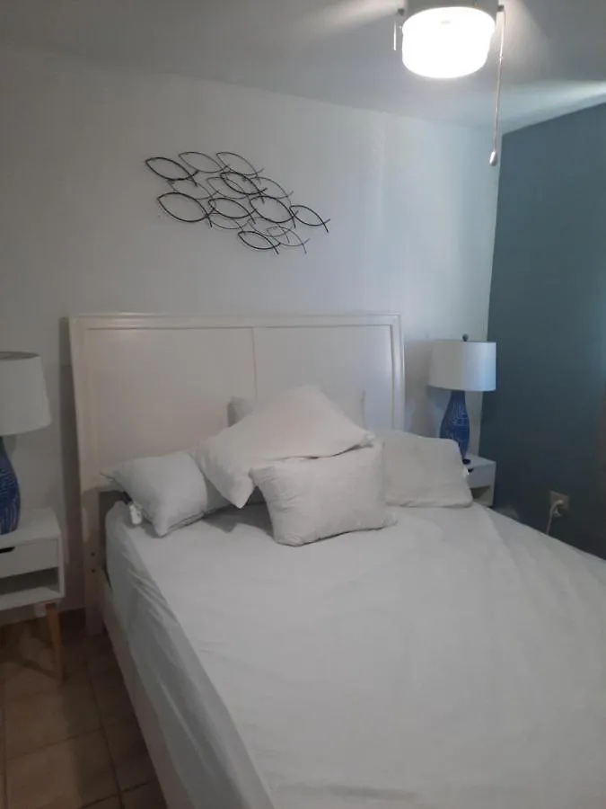 איזבלה Condominio Haudimar Beach Apartments פוארטו ריקו